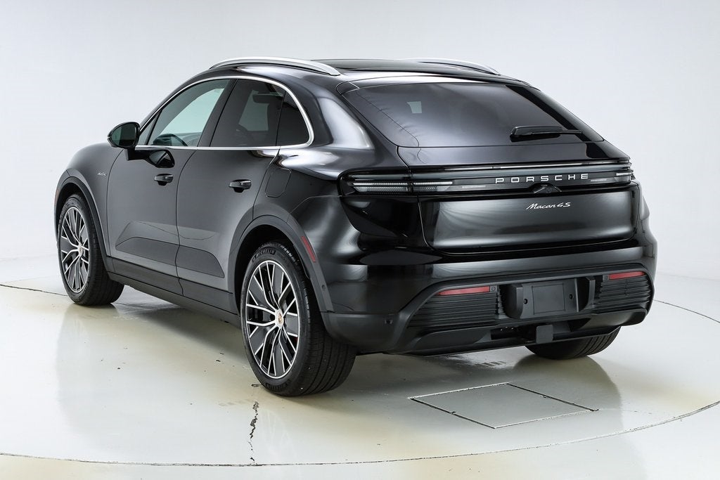 2025 Porsche Macan Electric 4S