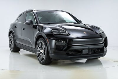 2025 Porsche Macan Electric 4S