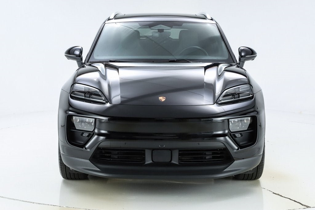 2025 Porsche Macan Electric 4S