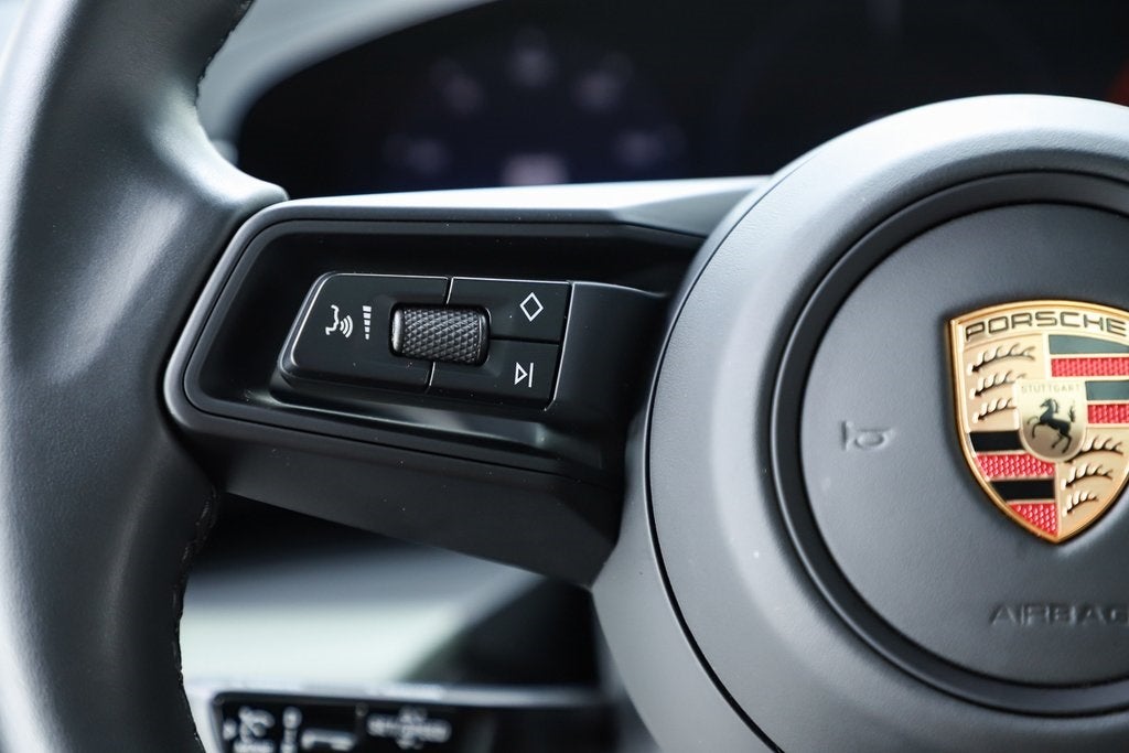 2025 Porsche Macan Electric 4S