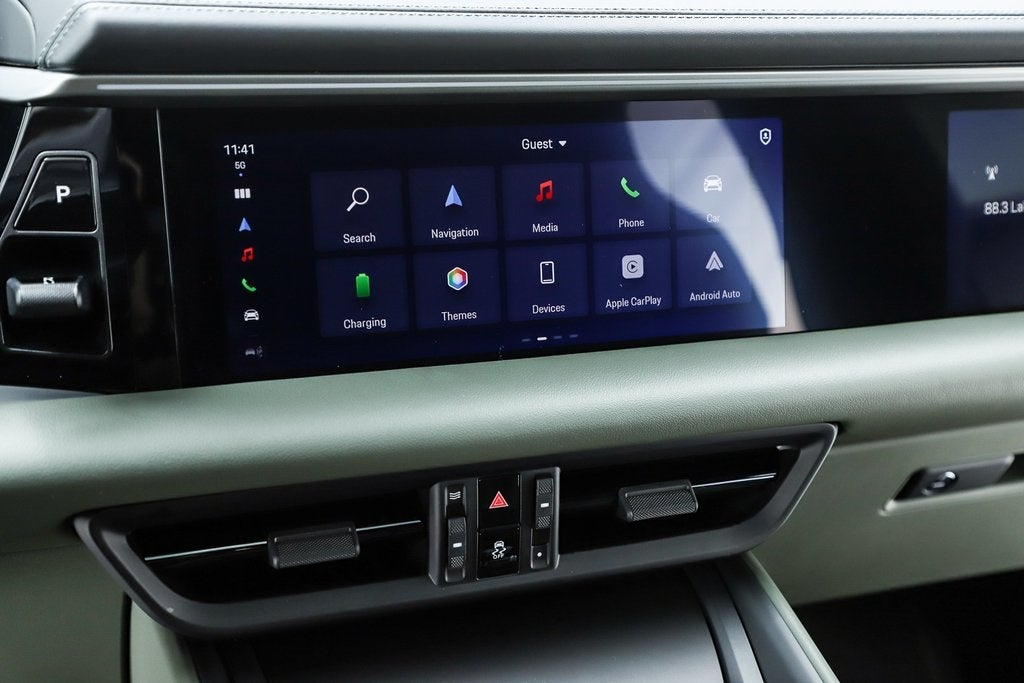 2025 Porsche Macan Electric 4S