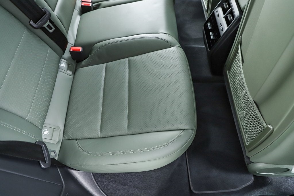 2025 Porsche Macan Electric 4S