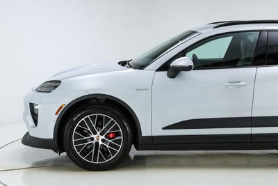 2025 Porsche Macan Electric 4S