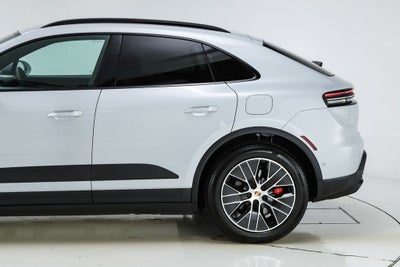 2025 Porsche Macan Electric 4S