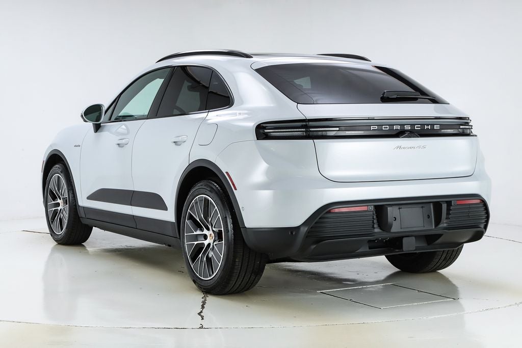 2025 Porsche Macan Electric 4S