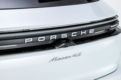 2025 Porsche Macan Electric 4S