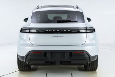 2025 Porsche Macan Electric 4S