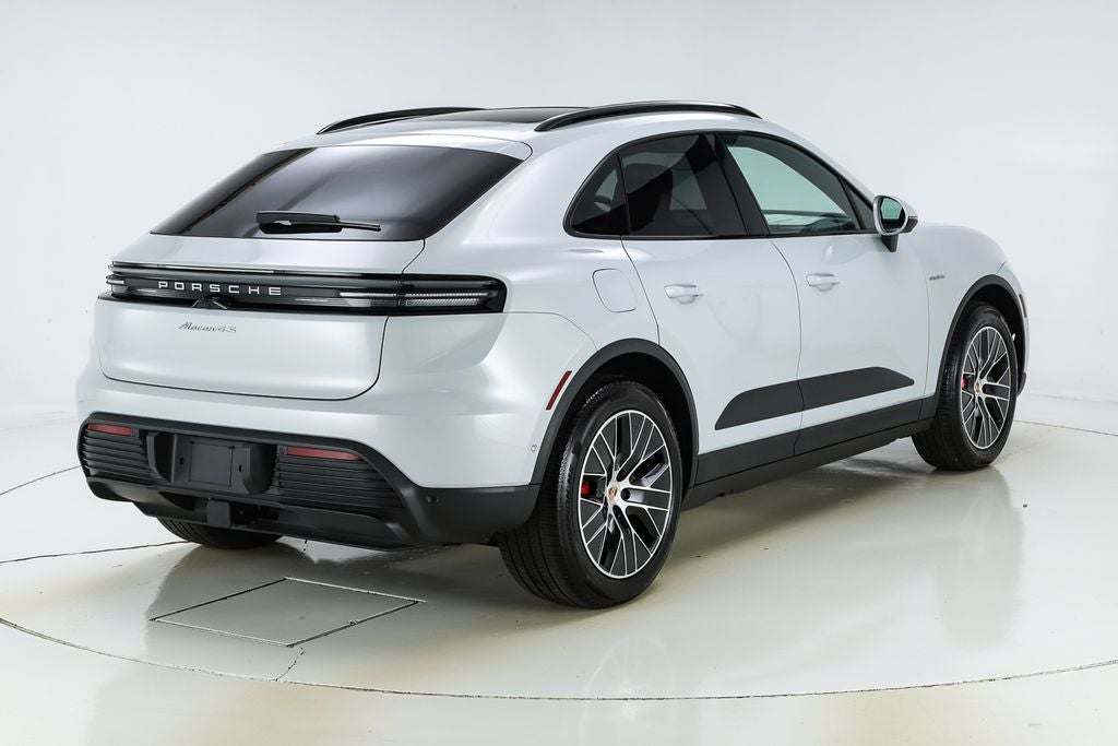 2025 Porsche Macan Electric 4S