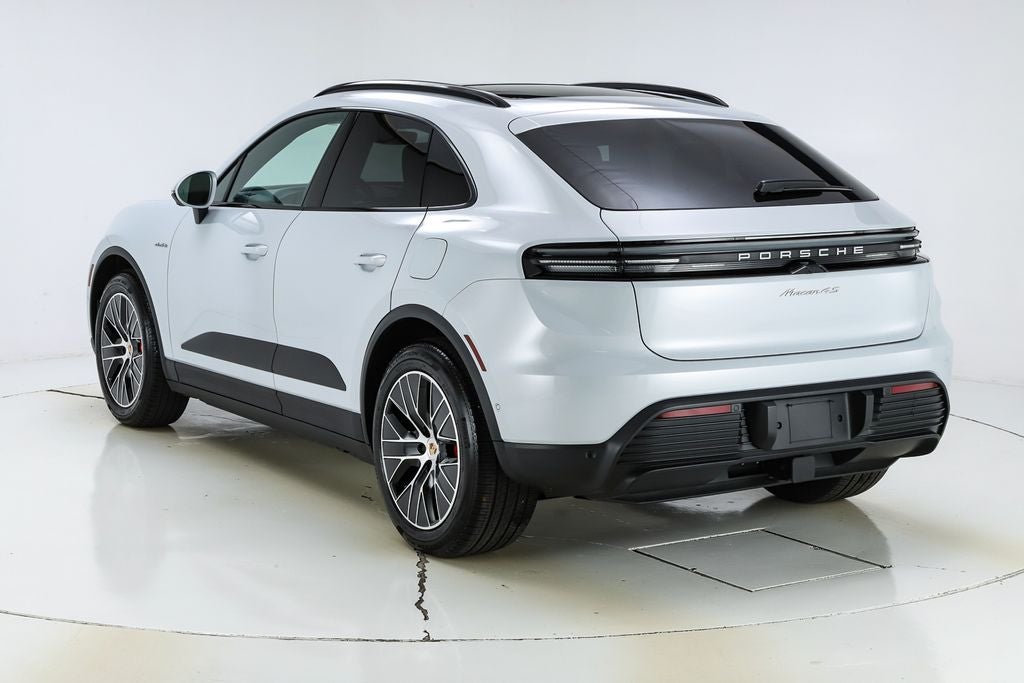 2025 Porsche Macan Electric 4S