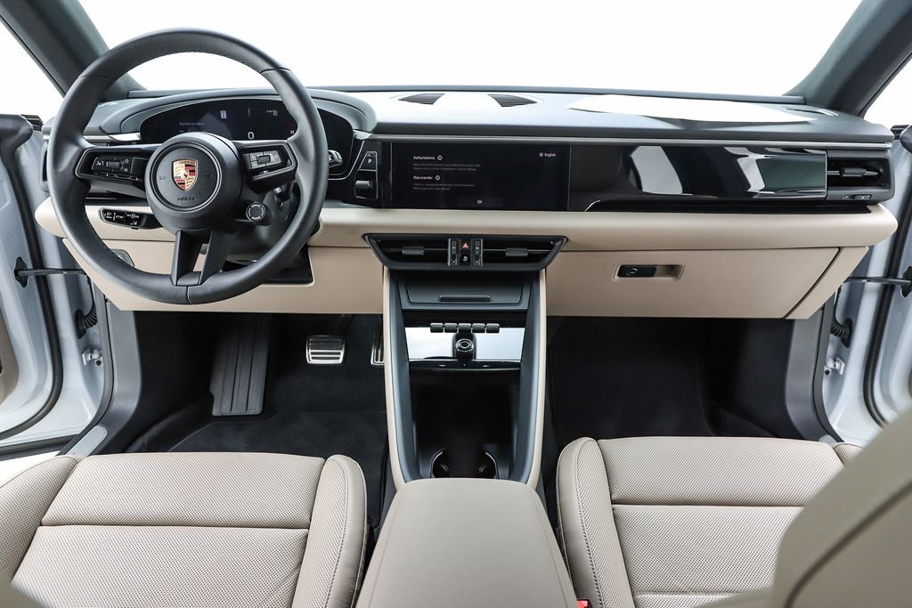 2025 Porsche Macan Electric 4S