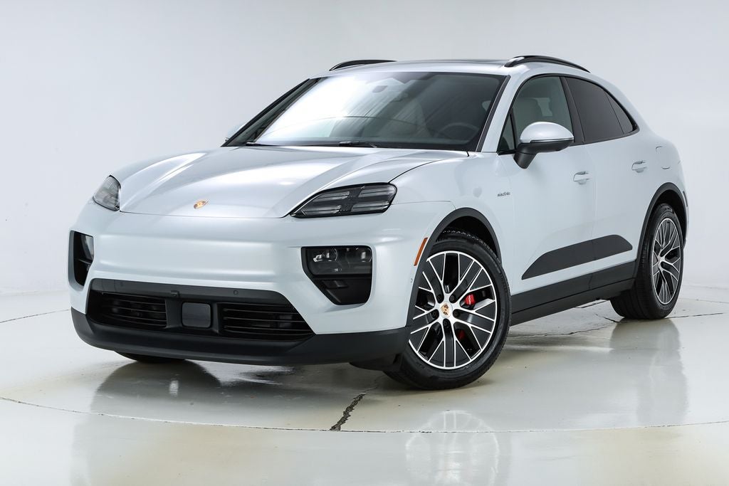 2025 Porsche Macan Electric 4S