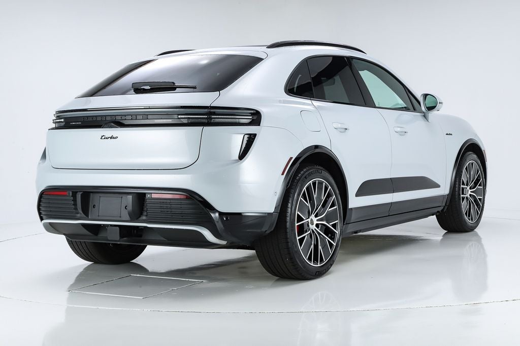 2025 Porsche Macan Electric Turbo