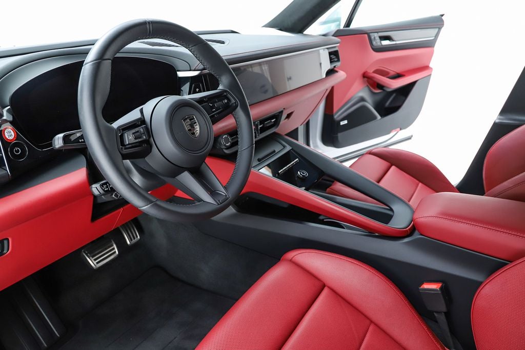 2025 Porsche Macan Electric Turbo
