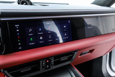 2025 Porsche Macan Electric Turbo