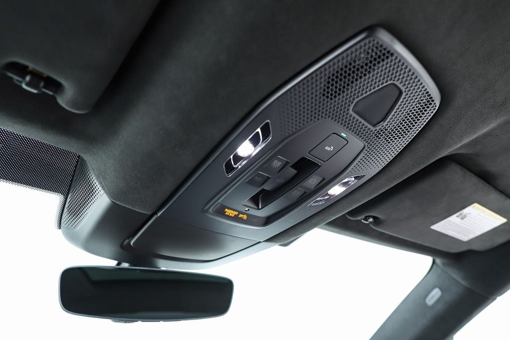 2025 Porsche Macan Electric Turbo