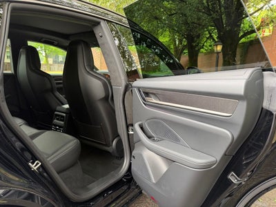 2025 Porsche Macan Electric Turbo