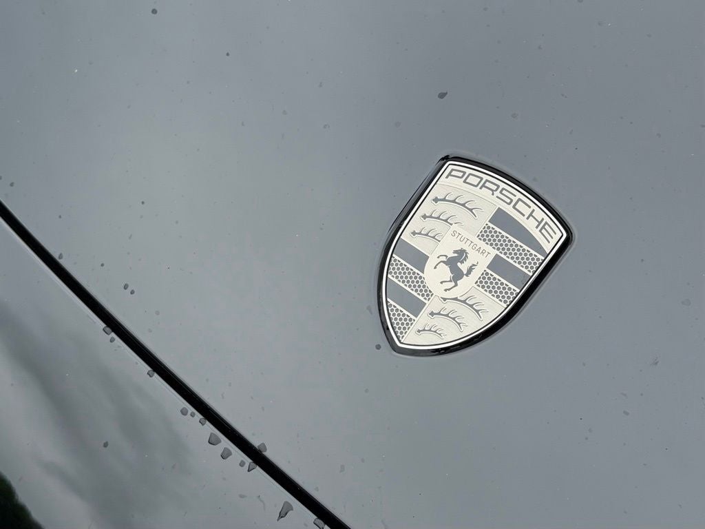 2025 Porsche Macan Electric Turbo