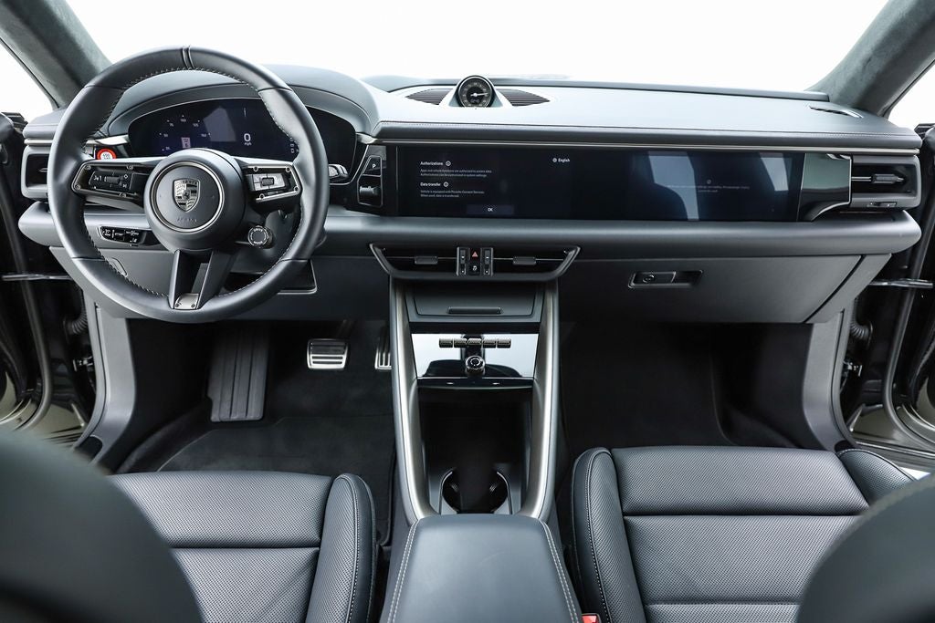 2025 Porsche Macan Electric Turbo