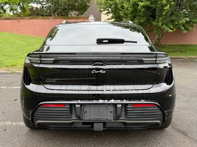2025 Porsche Macan Electric Turbo