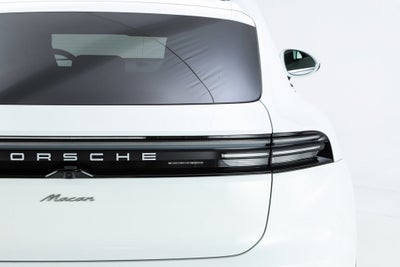 2025 Porsche Macan Electric Standard