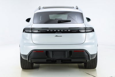2025 Porsche Macan Electric Base