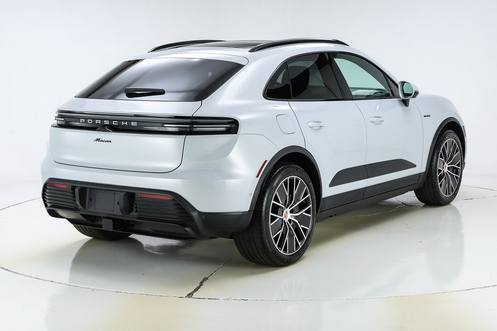 2025 Porsche Macan Electric Base
