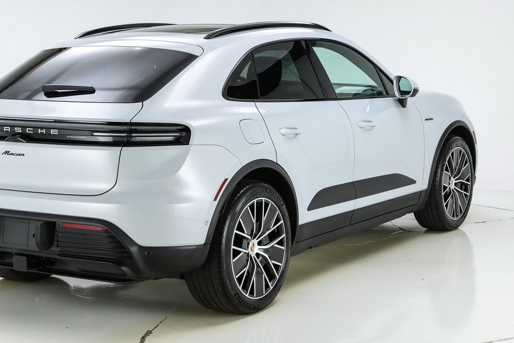 2025 Porsche Macan Electric Base