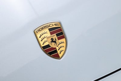 2025 Porsche Macan Electric Base