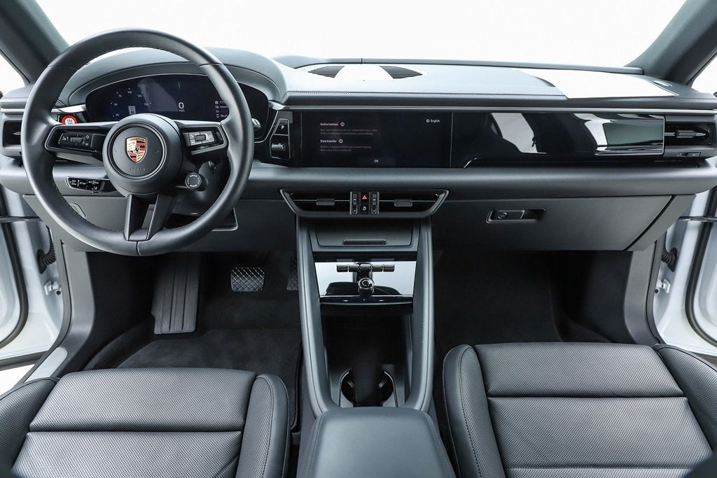 2025 Porsche Macan Electric Base