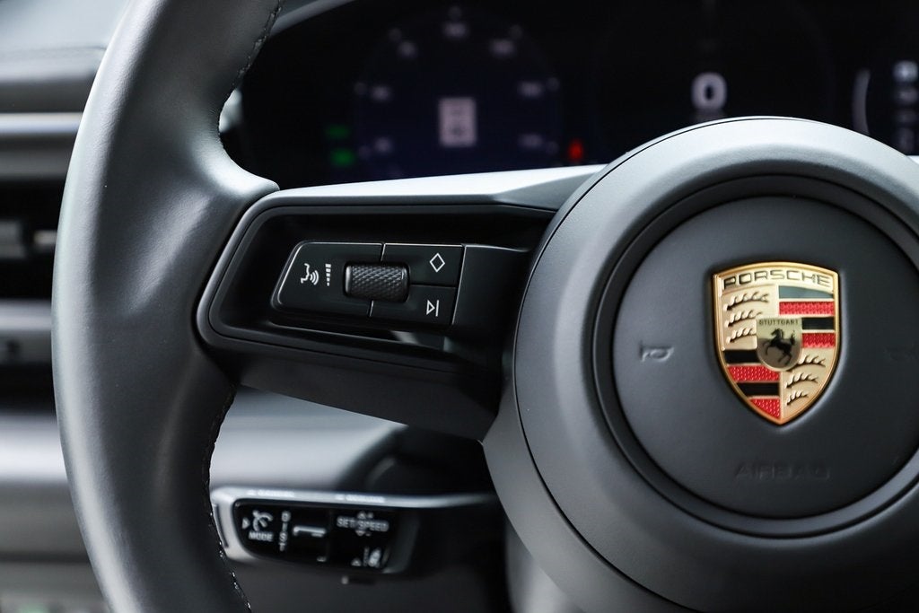 2025 Porsche Macan Electric Base