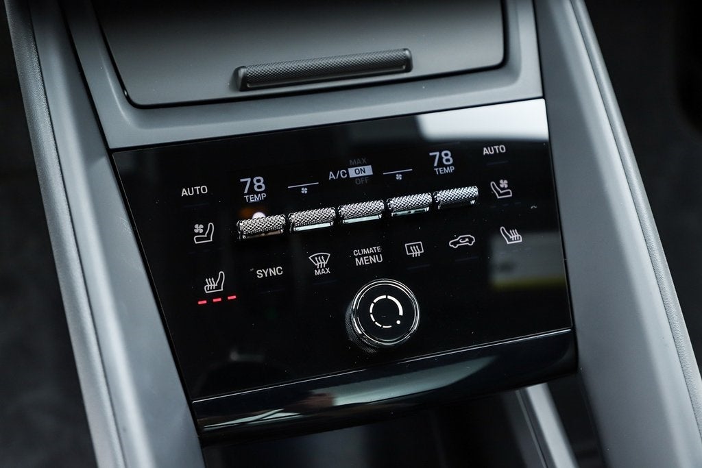 2025 Porsche Macan Electric Base