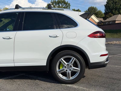 2015 Porsche Cayenne E-Hybrid S