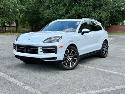 2026 Porsche Cayenne E-Hybrid Base