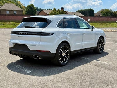 2026 Porsche Cayenne E-Hybrid Base