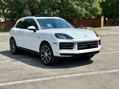 2026 Porsche Cayenne E-Hybrid Base