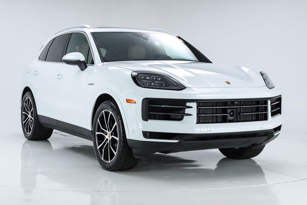 2026 Porsche Cayenne E-Hybrid Base