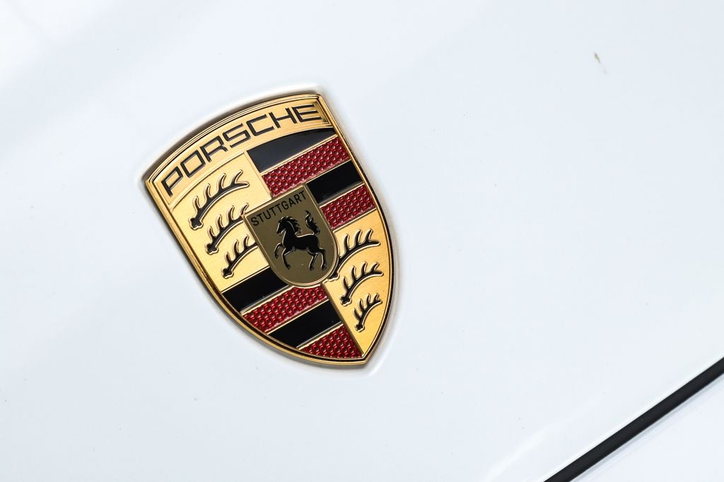 2026 Porsche Cayenne E-Hybrid Base