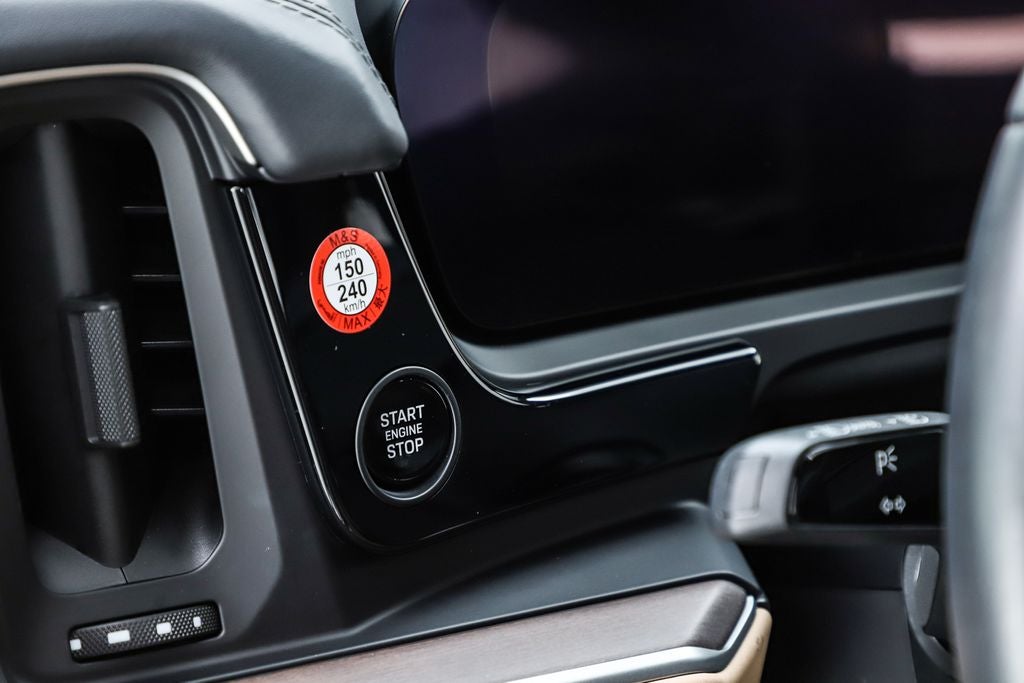 2026 Porsche Cayenne E-Hybrid Base