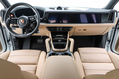 2026 Porsche Cayenne E-Hybrid Base