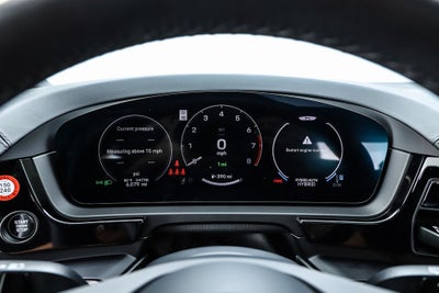 2026 Porsche Cayenne E-Hybrid Base