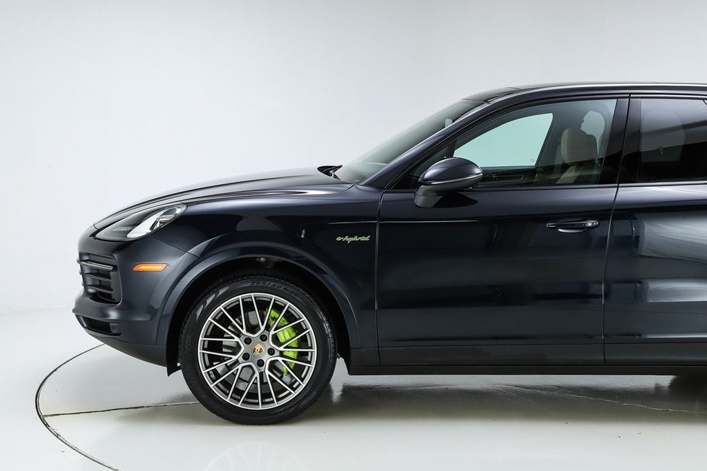2023 Porsche Cayenne E-Hybrid Platinum Edition