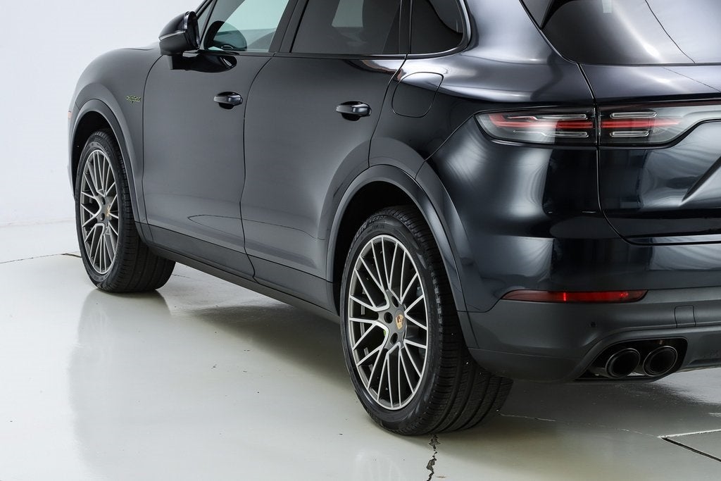 2023 Porsche Cayenne E-Hybrid Platinum Edition
