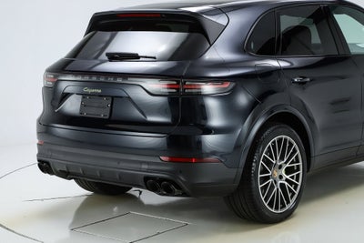 2023 Porsche Cayenne E-Hybrid Platinum Edition