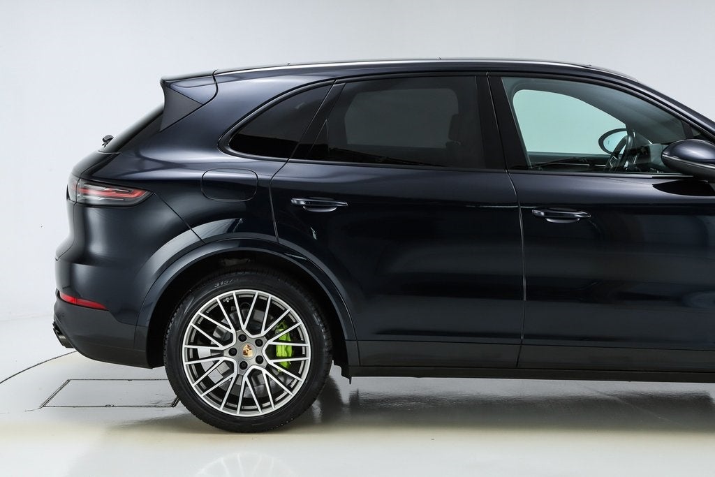 2023 Porsche Cayenne E-Hybrid Platinum Edition