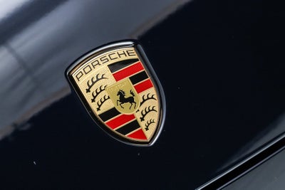 2023 Porsche Cayenne E-Hybrid Platinum Edition