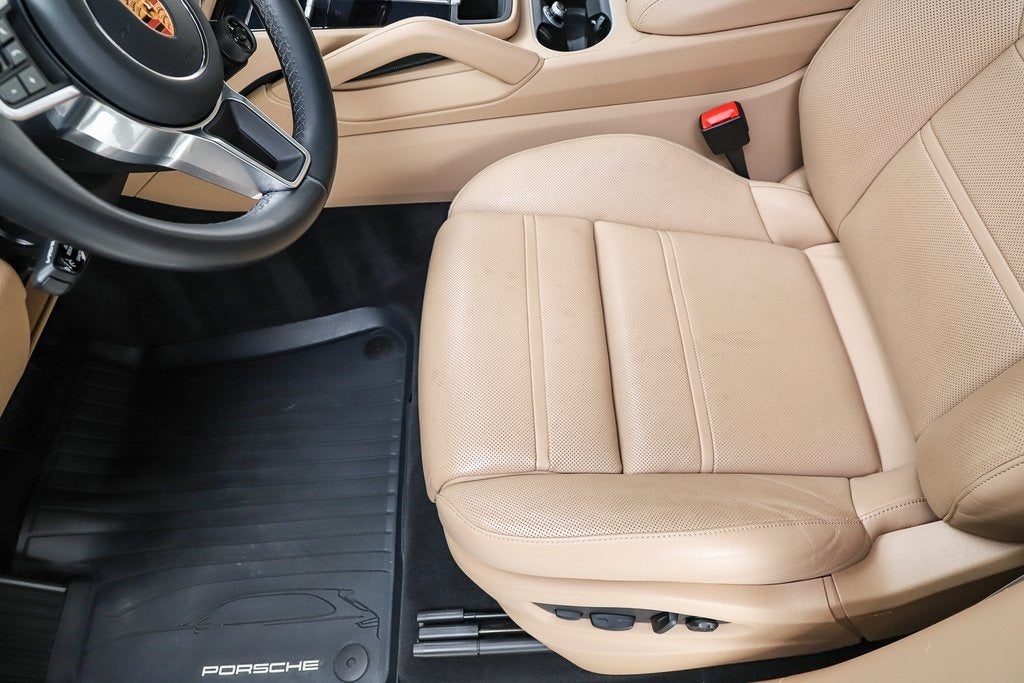 2023 Porsche Cayenne E-Hybrid Platinum Edition