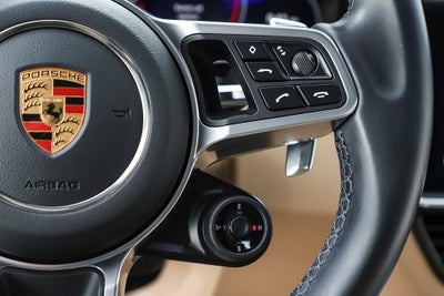 2023 Porsche Cayenne E-Hybrid Platinum Edition