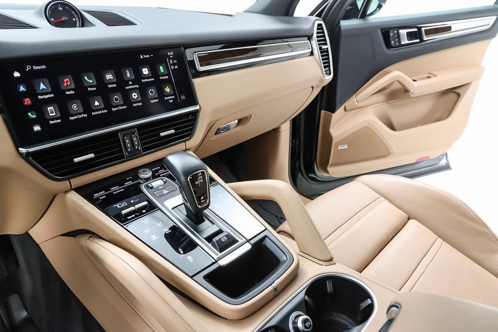 2023 Porsche Cayenne E-Hybrid Platinum Edition