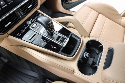 2023 Porsche Cayenne E-Hybrid Platinum Edition