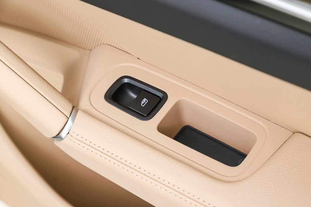 2023 Porsche Cayenne E-Hybrid Platinum Edition